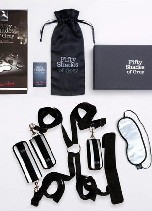 Fifty Shades of Grey The Official Pleasure Collection Hard Limits Restraint Kit Yatak Bağlama Seti