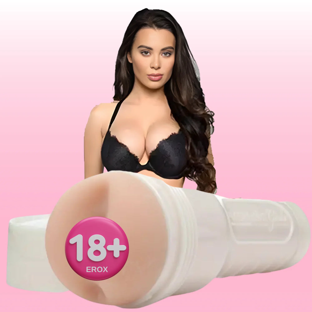 Lana Rhoades Karma Anal Girişli Mastürbatör – Bej
